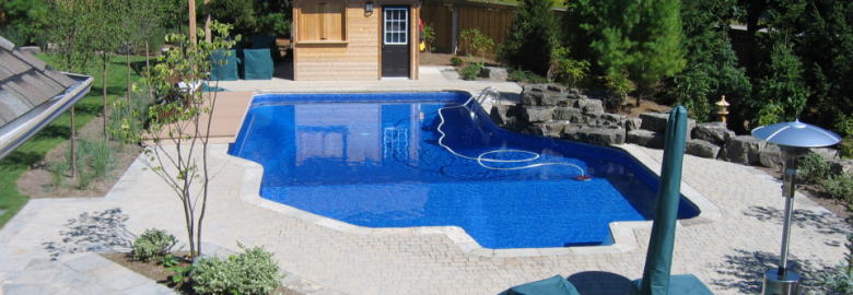 Custom Pools & Landscaping