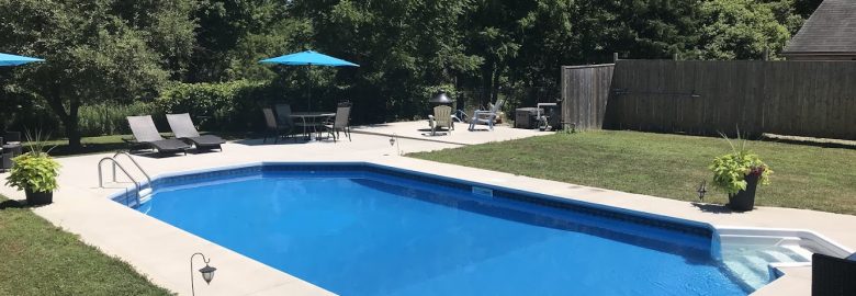 Ellis On-Ground Pools