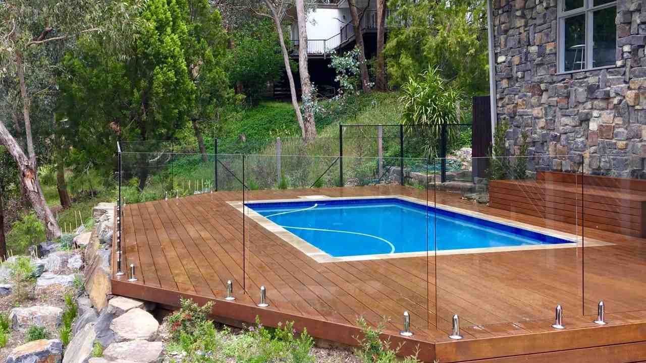 Best Pool Deck Builders Near Me in Toronto