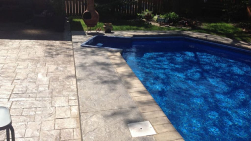 pool deck