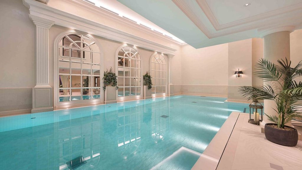 private pool