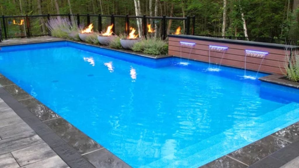swimming pool