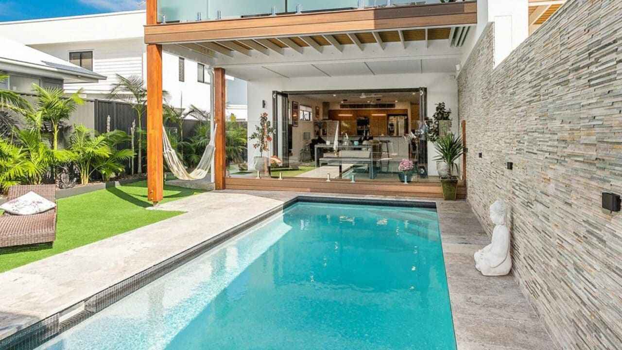Indoor Pool Builders in North Bay