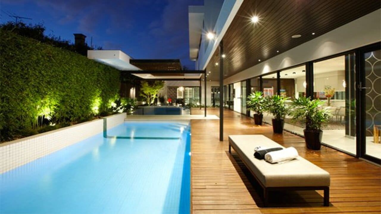 Top 3 Pool Deck Builders in Kawartha Lakes